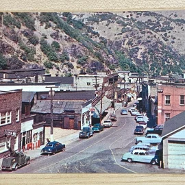 Vintage Vacations: Summer Road Trips Through Postcards
